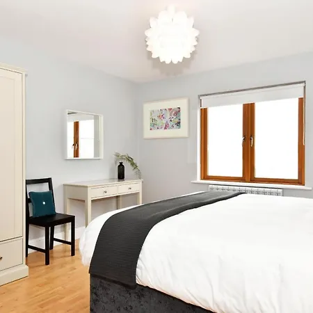 Dom wakacyjny The Penthouse, Clifden Boutique Apartment